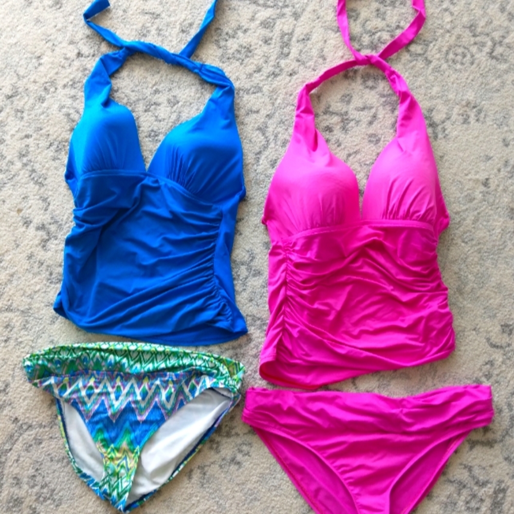 Bundle of 2 La Blanca tankinis